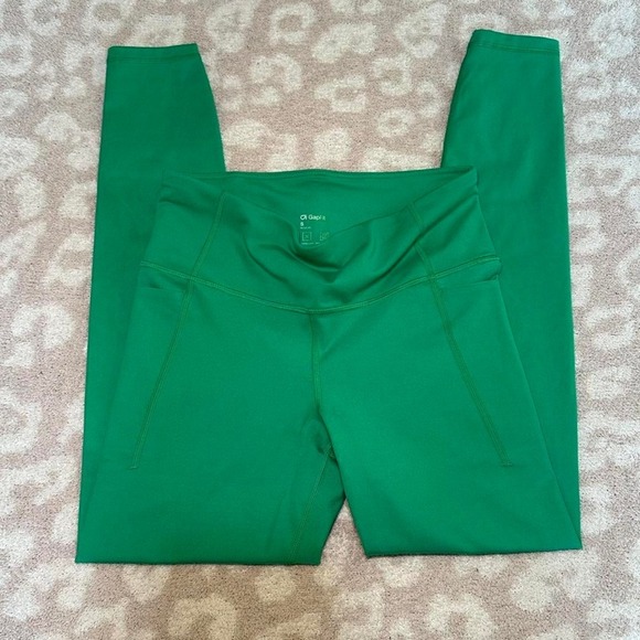 Pants - GapFit High Rise Compression Leggings (S)